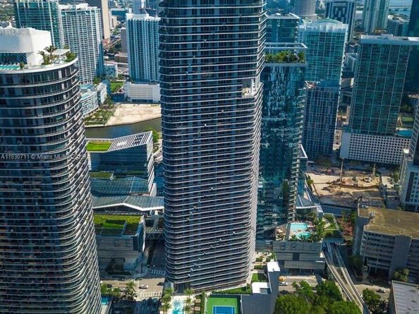 801 S Miami Ave 1603, Miami FL 33130