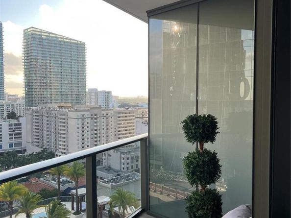 801 S Miami Ave 1603, Miami FL 33130