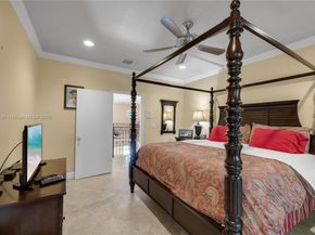 6792 SW 69th Ave, Miami FL 33143