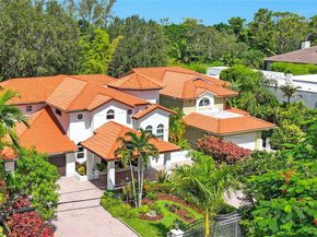 6792 SW 69th Ave, Miami FL 33143
