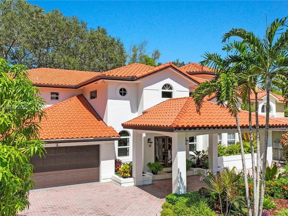 6792 SW 69th Ave, Miami FL 33143