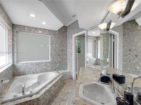 6792 SW 69th Ave, Miami FL 33143