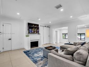 70 NE 50th St, Miami FL 33137