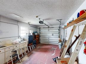3005 SW 108th Ct, Miami FL 33165