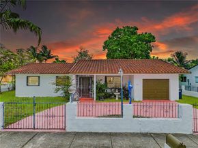 3005 SW 108th Ct, Miami FL 33165