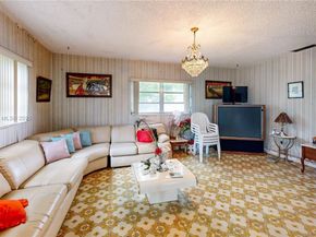 3005 SW 108th Ct, Miami FL 33165