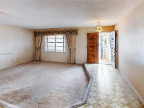 3005 SW 108th Ct, Miami FL 33165