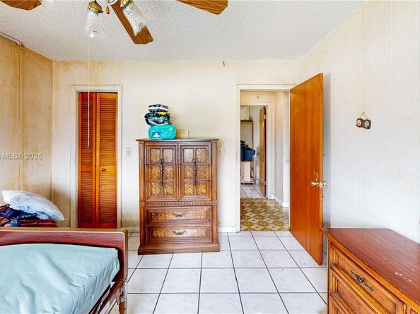 3005 SW 108th Ct, Miami FL 33165