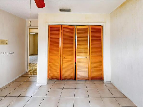 3005 SW 108th Ct, Miami FL 33165