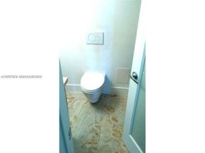 100 Lincoln Rd 722, Miami Beach FL 33139