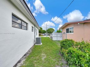 1918 NW 185th St, Miami Gardens FL 33056
