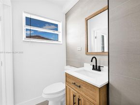 1918 NW 185th St, Miami Gardens FL 33056