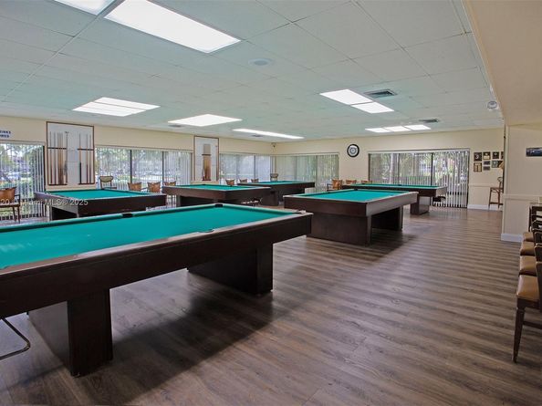 8901 Sunrise Lakes Blvd 204, Sunrise FL 33322