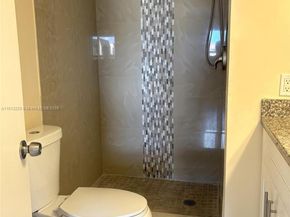 8901 Sunrise Lakes Blvd 204, Sunrise FL 33322