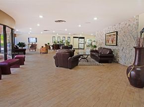 8901 Sunrise Lakes Blvd 204, Sunrise FL 33322