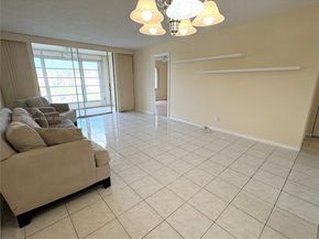 8901 Sunrise Lakes Blvd 204, Sunrise FL 33322