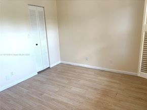 8901 Sunrise Lakes Blvd 204, Sunrise FL 33322