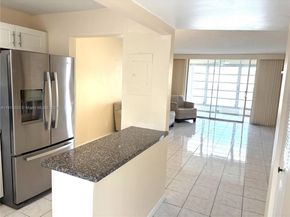 8901 Sunrise Lakes Blvd 204, Sunrise FL 33322