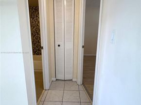 8901 Sunrise Lakes Blvd 204, Sunrise FL 33322