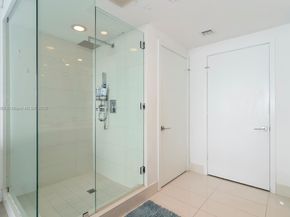 650 NE 32nd St 4206, Miami FL 33137