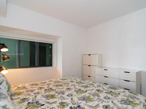 650 NE 32nd St 4206, Miami FL 33137