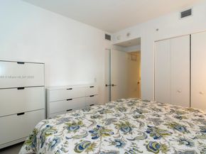 650 NE 32nd St 4206, Miami FL 33137