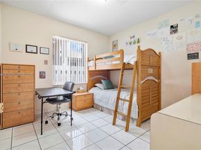 1357 Camellia Ln, Weston FL 33326