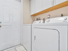 1357 Camellia Ln, Weston FL 33326