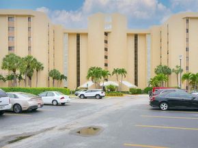 7200 Radice Ct 309, Lauderhill FL 33319