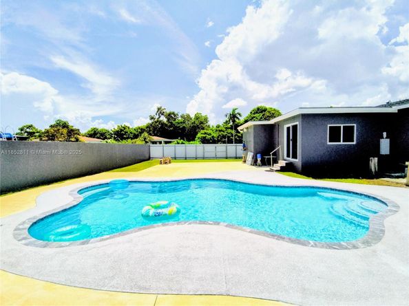6890 SW 27 Street, Miami FL 33155
