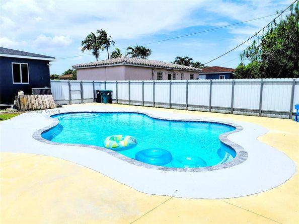 6890 SW 27 Street, Miami FL 33155
