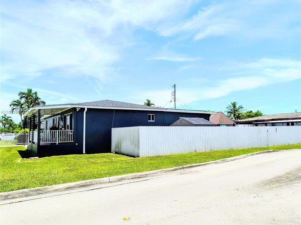 6890 SW 27 Street, Miami FL 33155