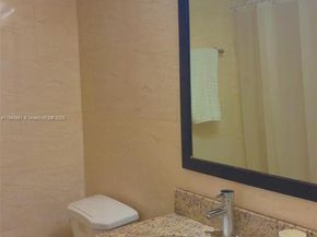 710 S Washington Ave 209, Miami Beach FL 33139