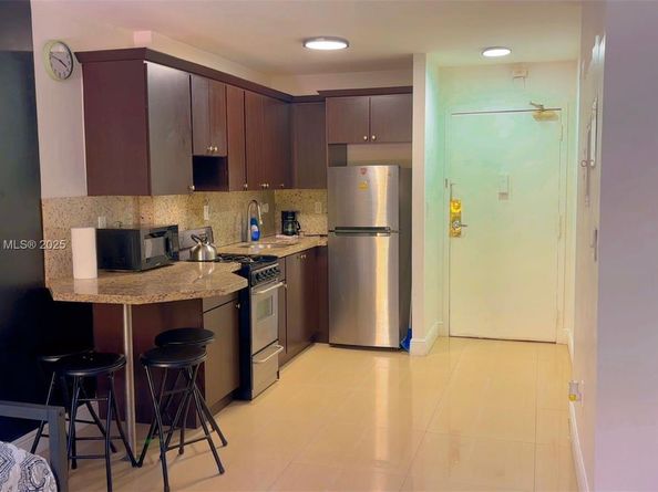 710 S Washington Ave 209, Miami Beach FL 33139