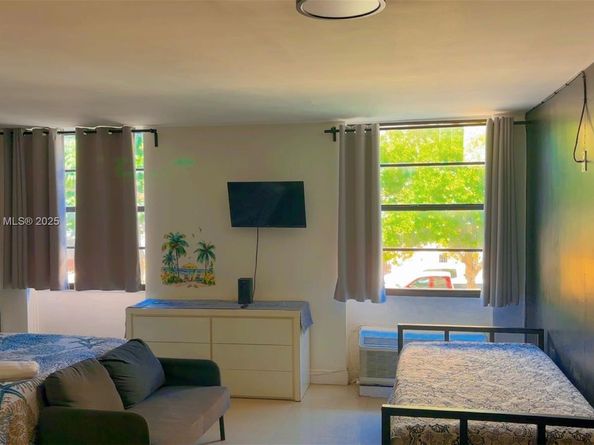 710 S Washington Ave 209, Miami Beach FL 33139