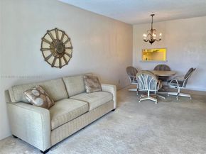 1101 Hillcrest Ct 307, Hollywood FL 33021