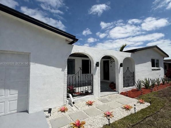 7631 Harbour Blvd, Miramar FL 33023