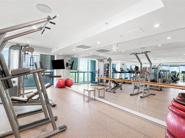 551 N Fort Lauderdale Beach Blvd R2205, Fort Lauderdale FL 33304