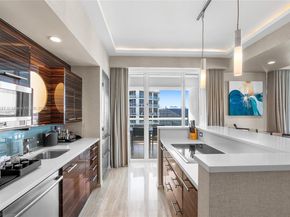 551 N Fort Lauderdale Beach Blvd R2205, Fort Lauderdale FL 33304