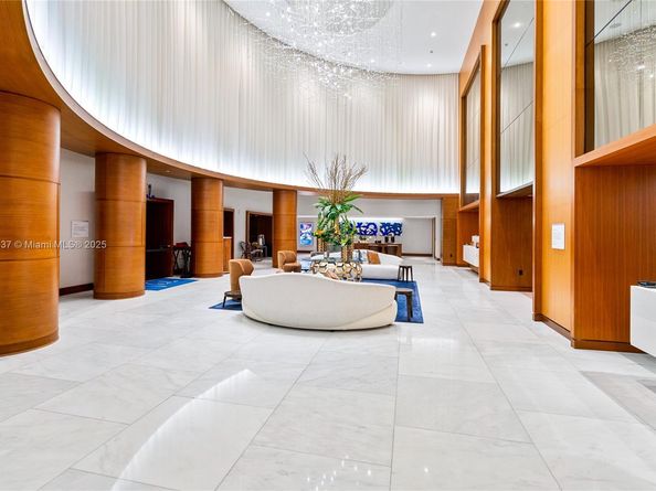 551 N Fort Lauderdale Beach Blvd R2205, Fort Lauderdale FL 33304