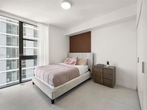 700 NE 24th St 3201, Miami FL 33137