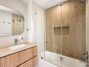 700 NE 24th St 3201, Miami FL 33137