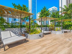 700 NE 24th St 3201, Miami FL 33137