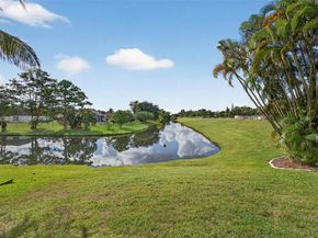 112 Camelot Ct, Royal Palm Beach FL 33411