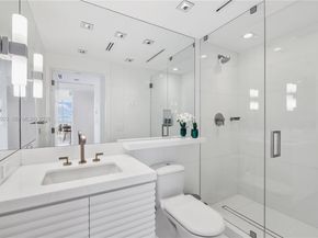 6899 Collins Ave 2208, Miami Beach FL 33141