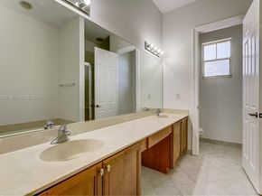 477 Pacific Grove Dr 2, West Palm Beach FL 33401