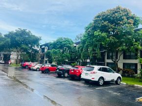 3680 Inverrary Dr 3O, Lauderhill FL 33319