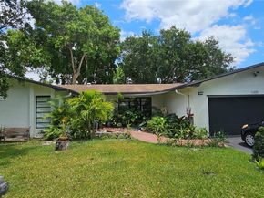 1670 SW 139th Ave, Davie FL 33325