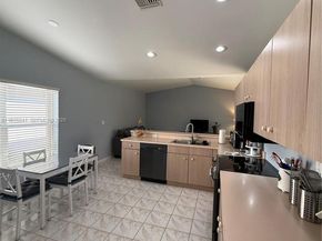 10378 Welleby Isles Blvd, Sunrise FL 33351