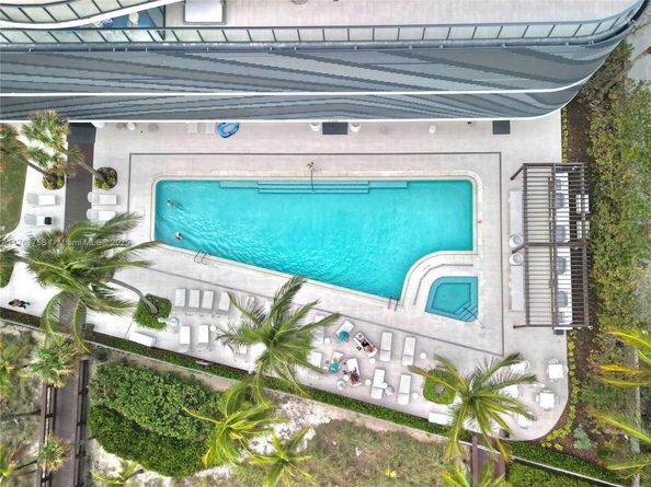 730 N Ocean Blvd 402, Pompano Beach FL 33062